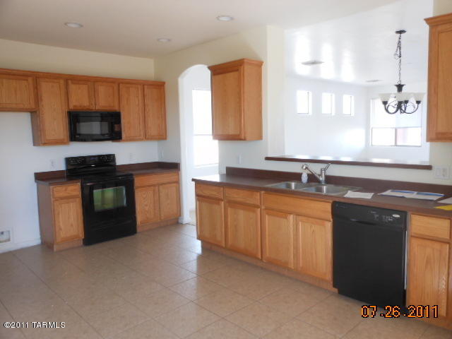 14276 E Jumping Jojo Pl, Vail, AZ 85641 photo 2