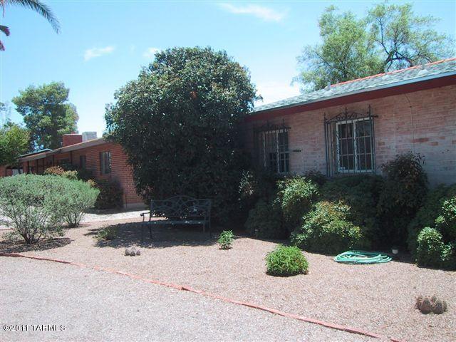 5204 E 8th St, Tucson, AZ 85711 photo 1