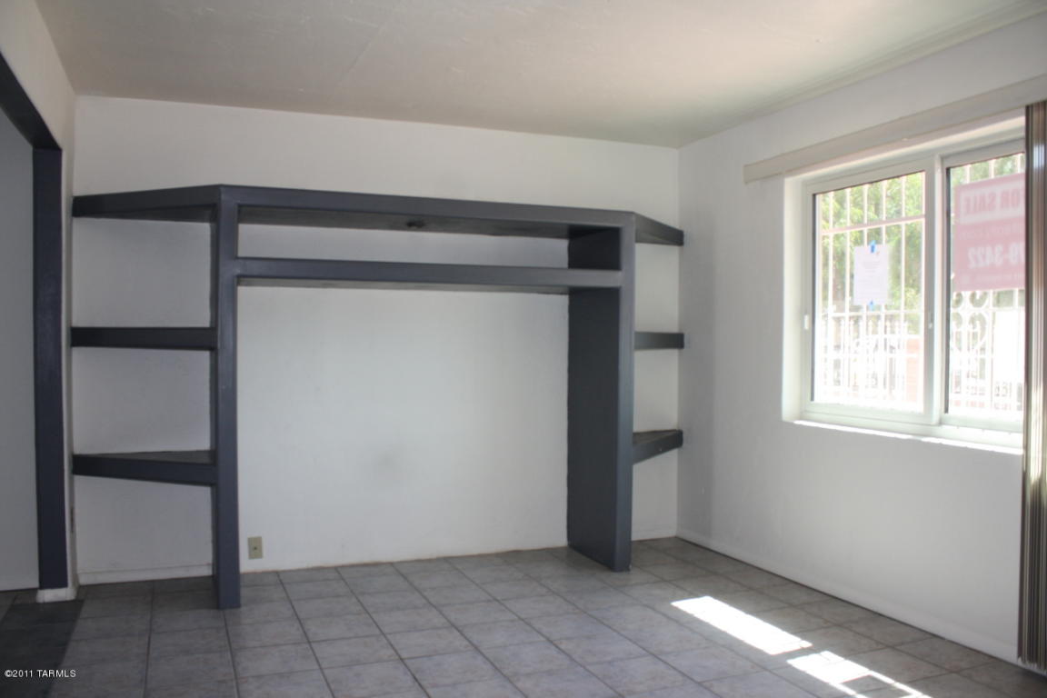 1501 E Miles St, Tucson, AZ 85719 photo 4