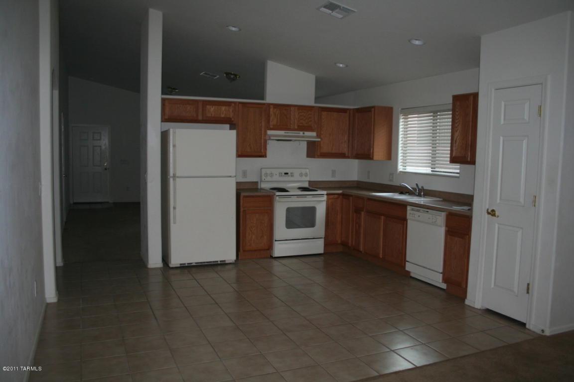 75 W Bryan Scott Pl, Vail, AZ 85641 photo 3