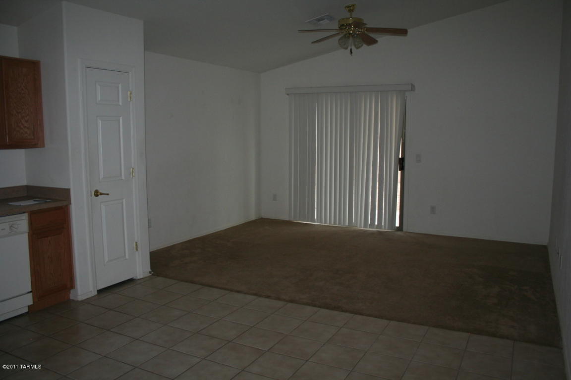 75 W Bryan Scott Pl, Vail, AZ 85641 photo 4