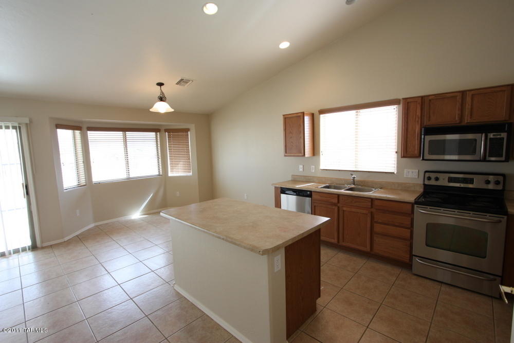 13565 E Windy Way, Vail, AZ 85641 photo 5