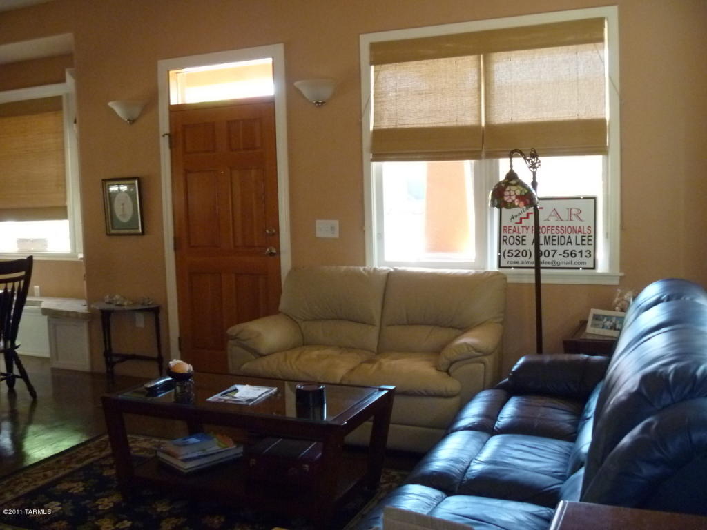 458 E Codd St, Tucson, AZ 85701 photo 11