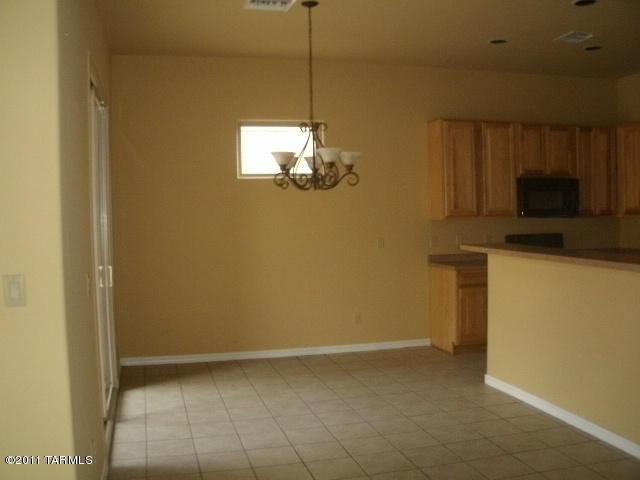 1488 E Tascal Loop, Oro Valley, AZ 85737 photo 3
