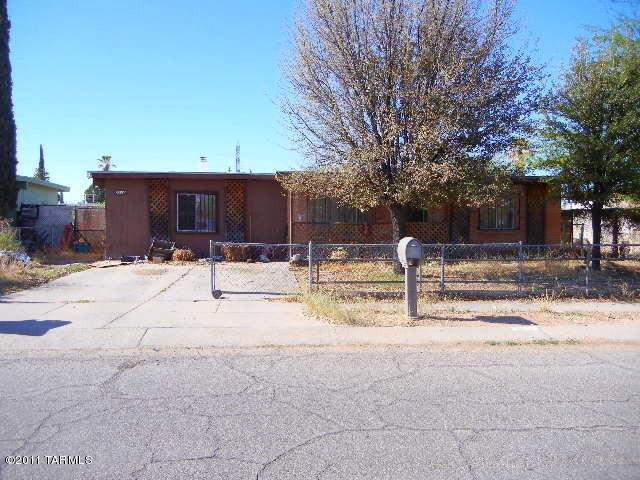 2310 E Canada St, Tucson, AZ 85706 photo 1