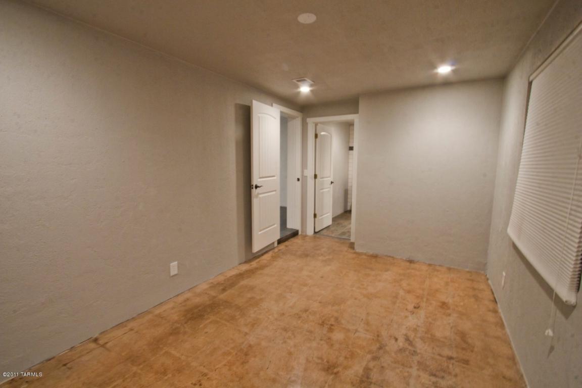 2614 E 21st St, Tucson, AZ 85716 photo 7