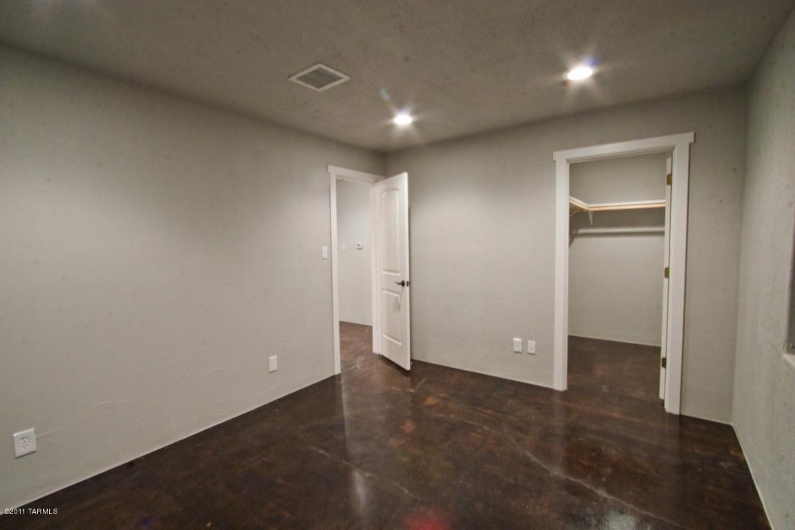 2614 E 21st St, Tucson, AZ 85716 photo 9