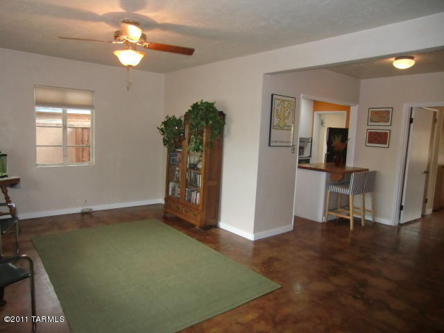 1610 E Spring St, Tucson, AZ 85719 photo 2