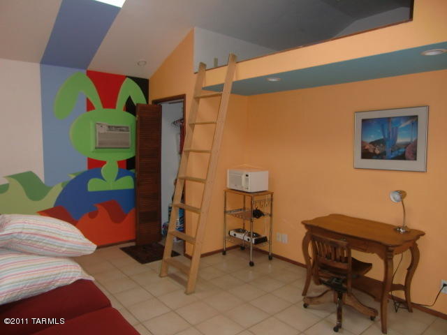 1610 E Spring St, Tucson, AZ 85719 photo 8