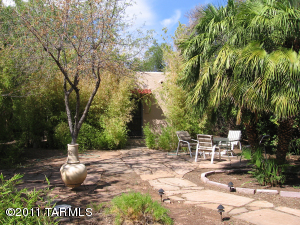 2033 E 2nd St, Tucson, AZ 85719 photo 1