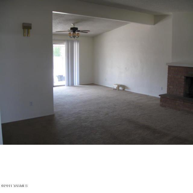 5902 E 18th St, Tucson, AZ 85711 photo 2