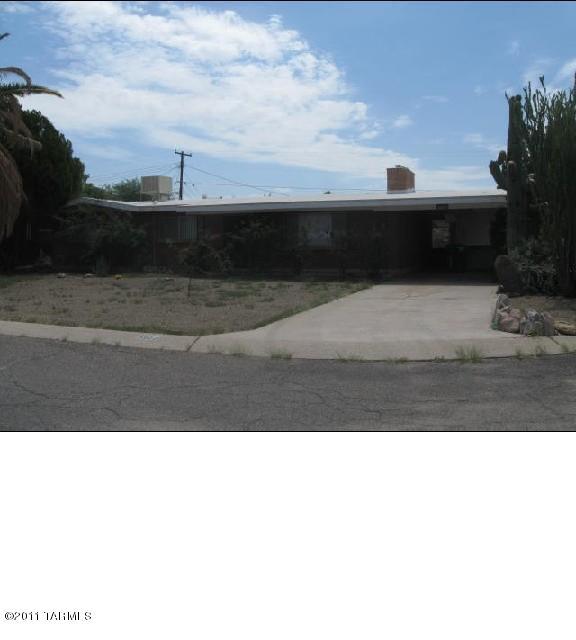 5902 E 18th St, Tucson, AZ 85711 photo 1