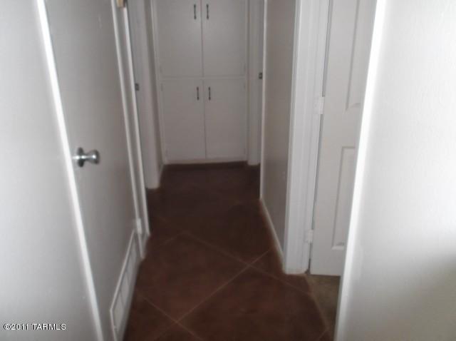 4501 E Sylvane St, Tucson, AZ 85711 photo 8