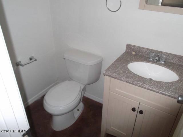 4501 E Sylvane St, Tucson, AZ 85711 photo 10