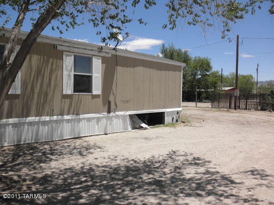 661 N Tucson Ave, Willcox, AZ 85643 photo 3