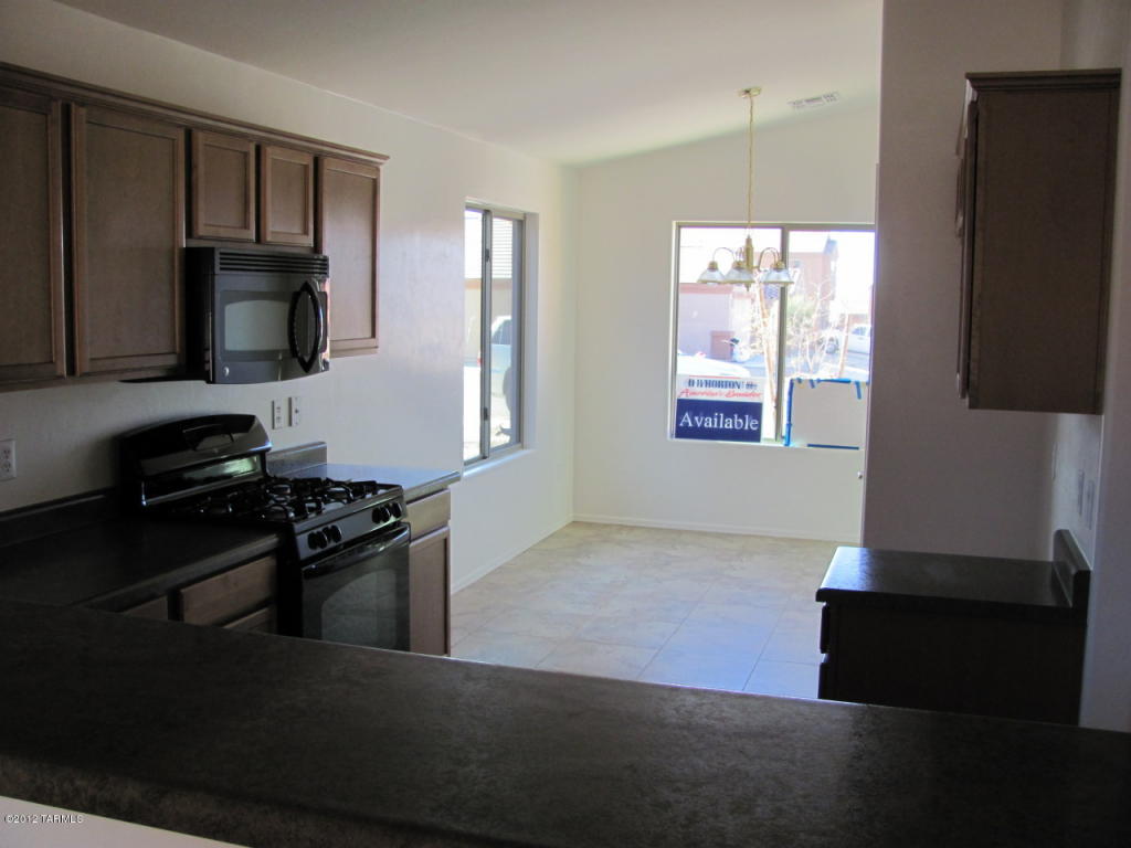 261 S Jaffee Dr S, Vail, AZ 85641 photo 4