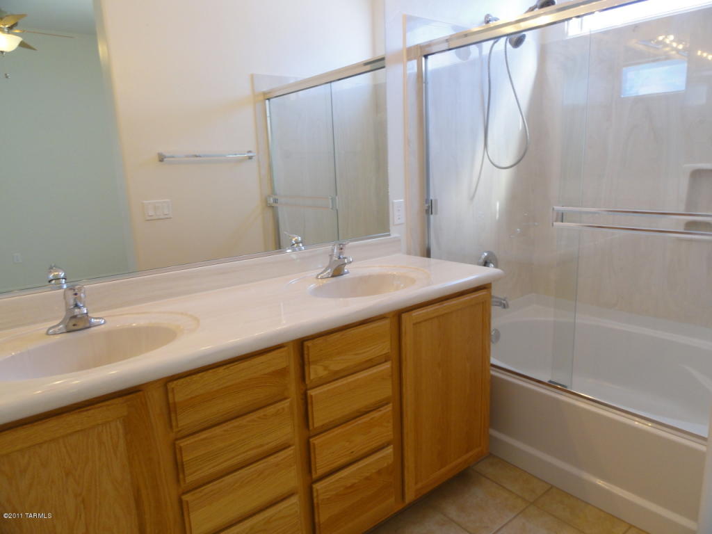 12521 E Red Iron Trl, Vail, AZ 85641 photo 10