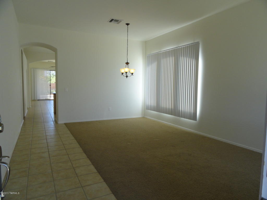 12521 E Red Iron Trl, Vail, AZ 85641 photo 4