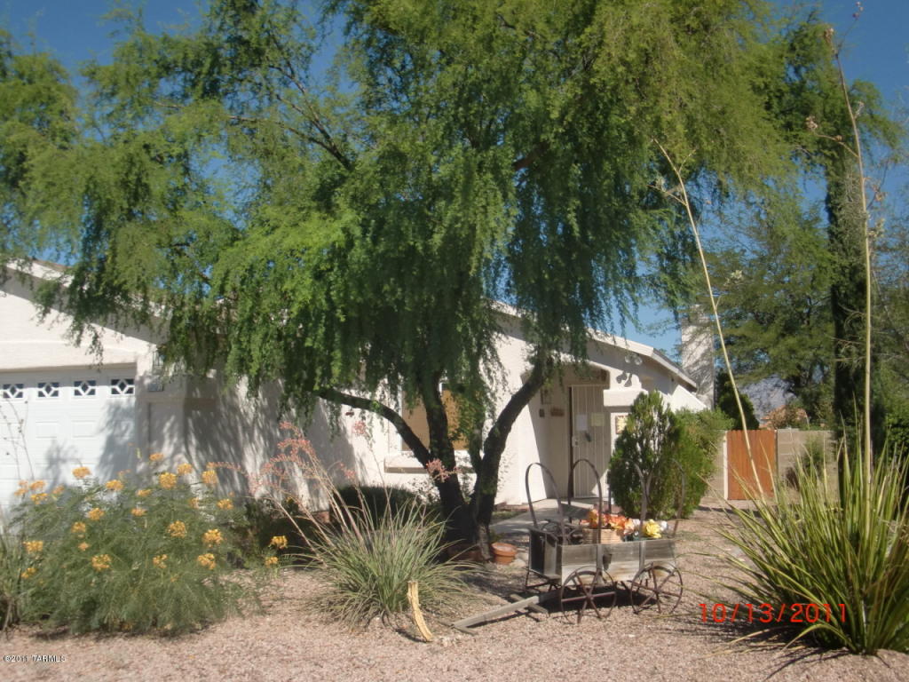 10185 E Rincon Shadows Dr, Tucson, AZ 85748 photo 9
