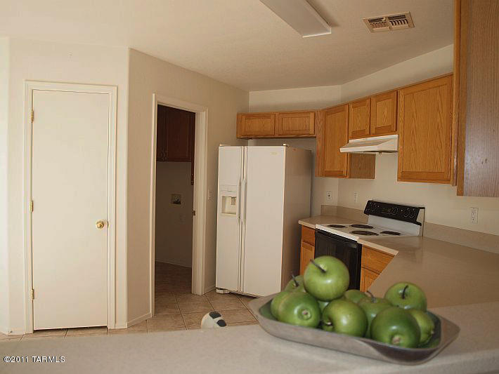 10185 E Rincon Shadows Dr, Tucson, AZ 85748 photo 10