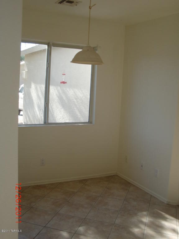 10185 E Rincon Shadows Dr, Tucson, AZ 85748 photo 8