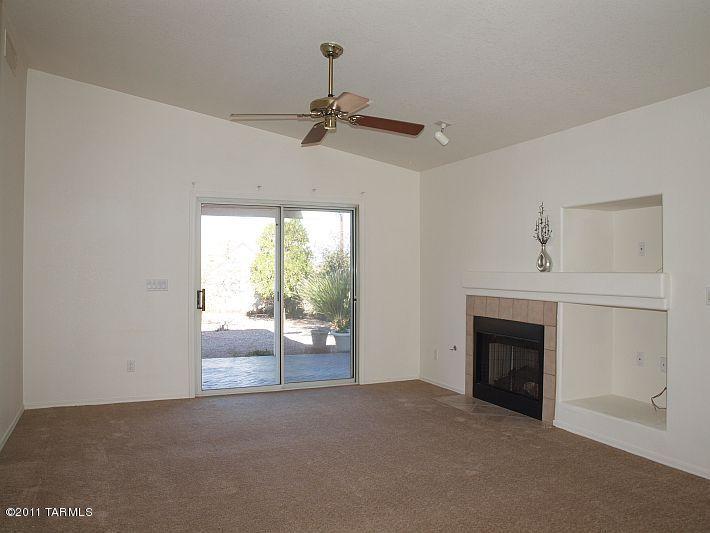 10185 E Rincon Shadows Dr, Tucson, AZ 85748 photo 11