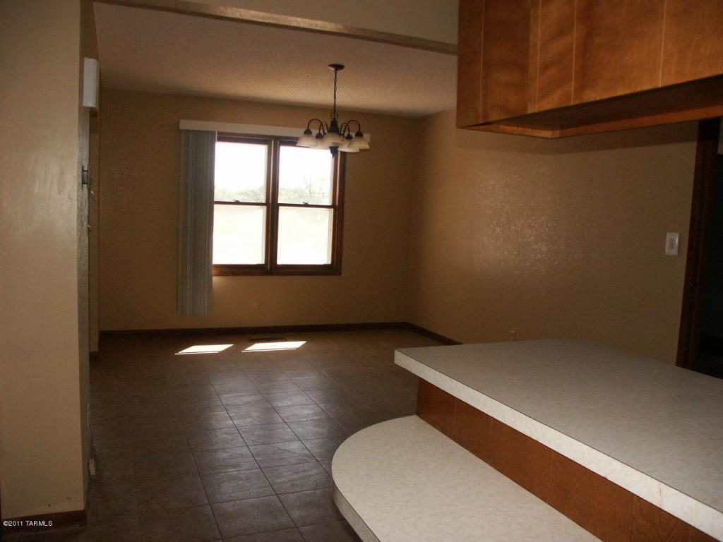 658 E Third Ave, Saint David, AZ 85630 photo 7
