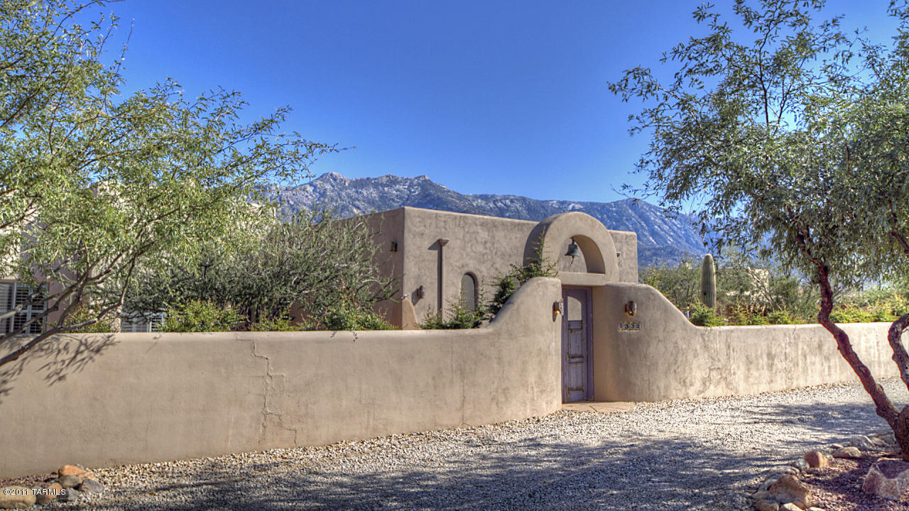 5332 Edwin Rd, Tucson, AZ 85739 photo 2