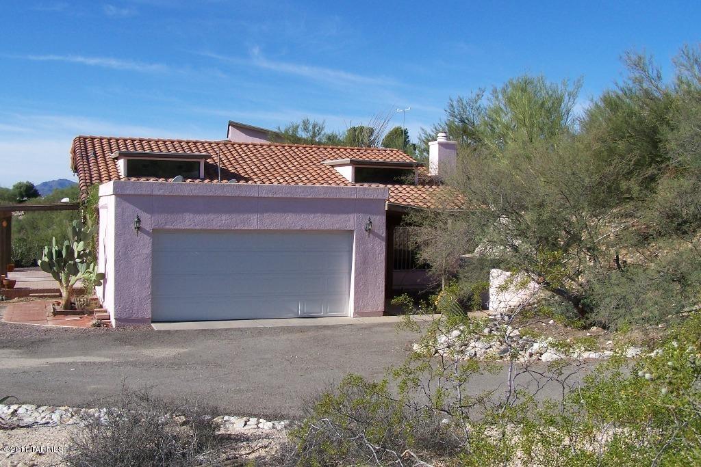 560 E Agave Dr, Tucson, AZ 85704 photo 2