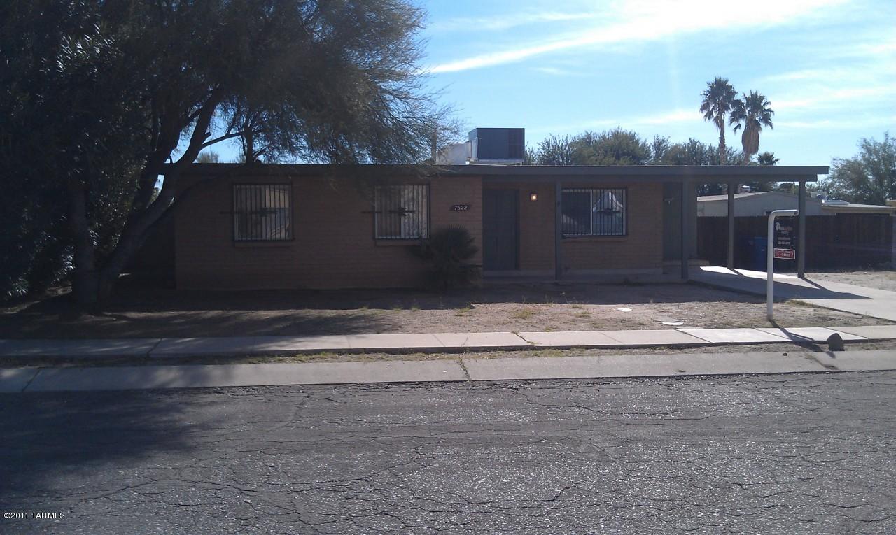 7622 E David Dr, Tucson, AZ 85730 photo 1