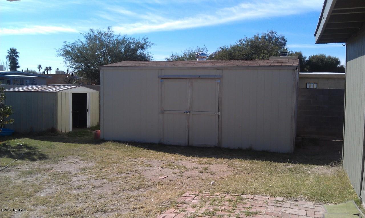 7622 E David Dr, Tucson, AZ 85730 photo 8