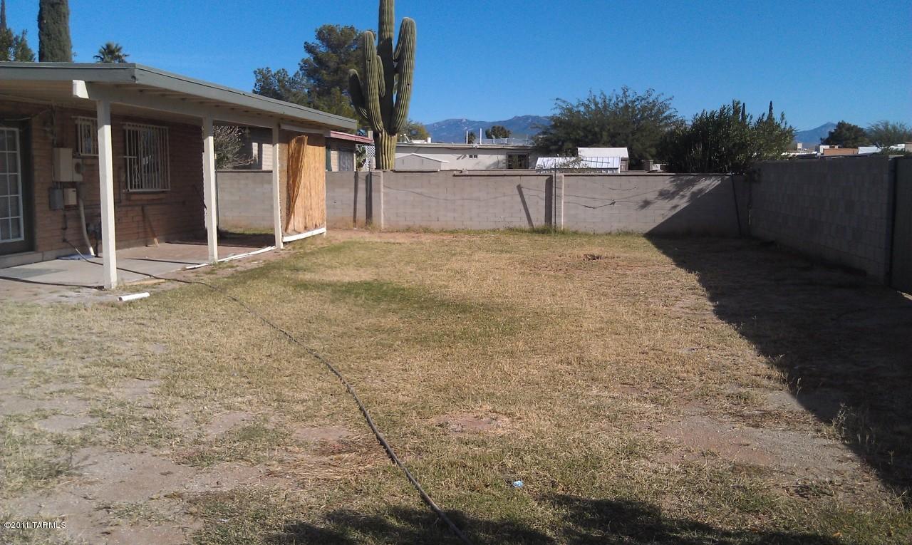 7622 E David Dr, Tucson, AZ 85730 photo 9