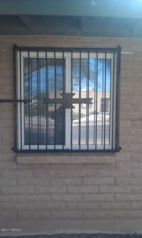 7622 E David Dr, Tucson, AZ 85730 photo 13