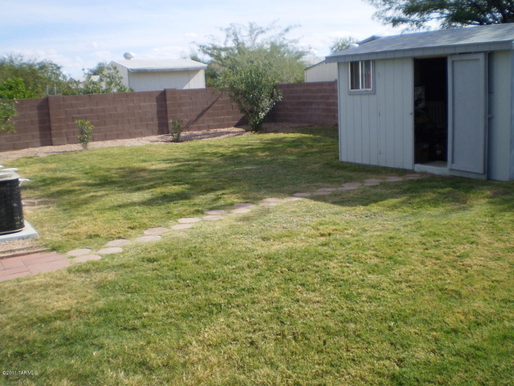 6186 E Thunder River Rd, Tucson, AZ 85756 photo 13