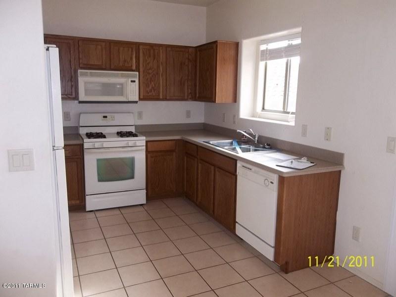 10880 S Arrowhead Spring Dr, Vail, AZ 85641 photo 4