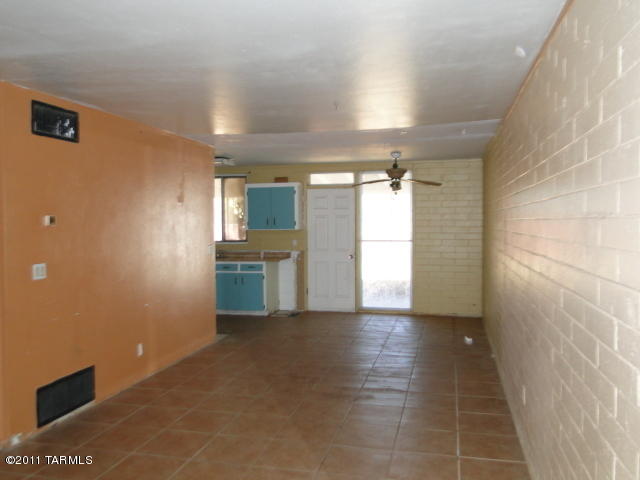 4101 E 26th St, Tucson, AZ 85711 photo 9