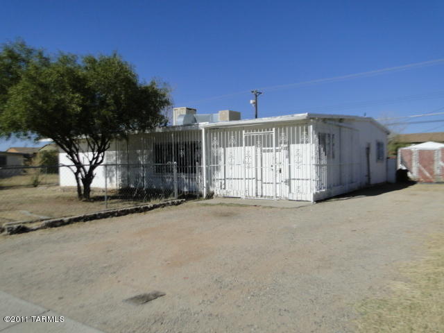 4101 E 26th St, Tucson, AZ 85711 photo 2