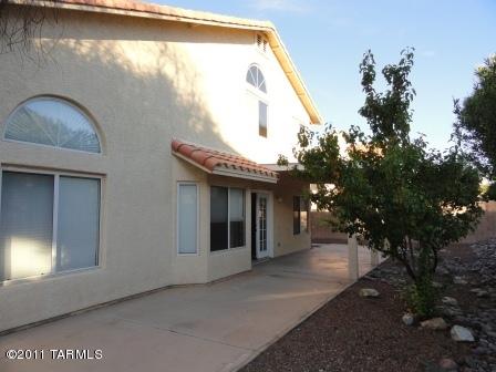 8050 E Hampton Dr, Tucson, AZ 85715 photo 2