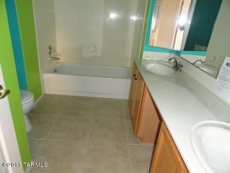 8050 E Hampton Dr, Tucson, AZ 85715 photo 8