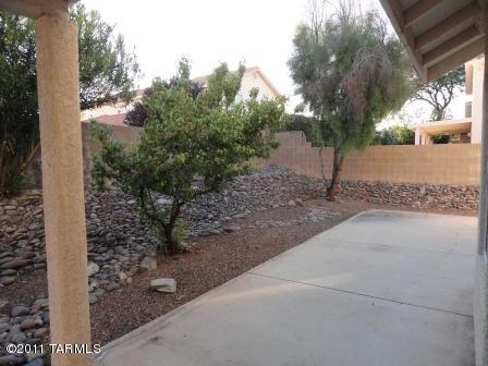 8050 E Hampton Dr, Tucson, AZ 85715 photo 3