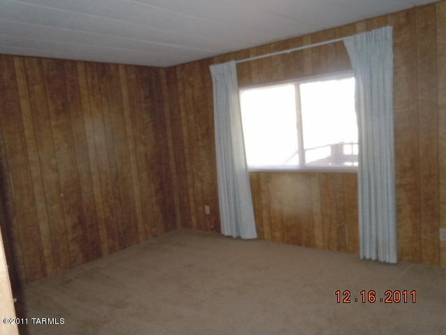 369 S Mimbres Pl, Benson, AZ 85602 photo 10