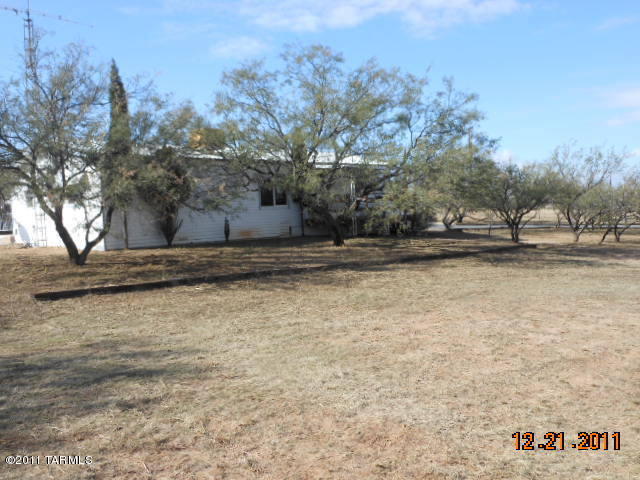369 S Mimbres Pl, Benson, AZ 85602 photo 1