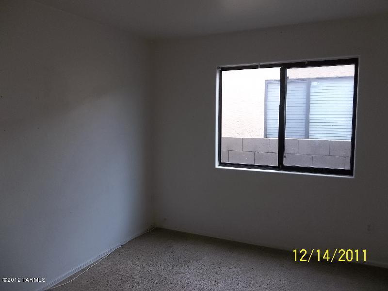 930 E Vuelta Suave, Tucson, AZ 85706 photo 9