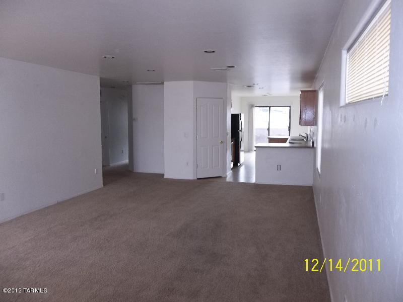 930 E Vuelta Suave, Tucson, AZ 85706 photo 3