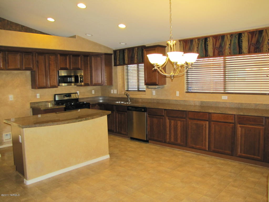 12971 E Douglas Camp Spring Dr, Vail, AZ 85641 photo 3