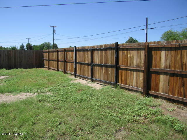 420 N Bowie Ave, Willcox, AZ 85643 photo 2