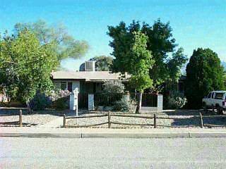 4033 E Roberts Pl, Tucson, AZ 85711 photo 1