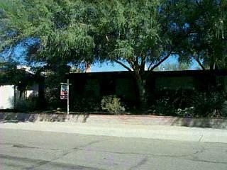 8463 Eli St, Tucson, AZ 85710 photo 1