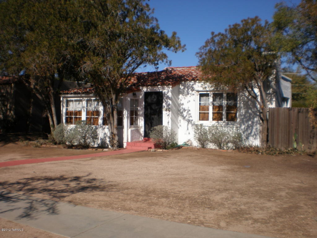2221 E 4th St, Tucson, AZ 85719 photo 2