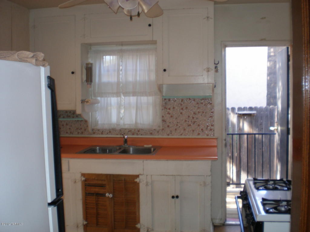 2221 E 4th St, Tucson, AZ 85719 photo 9